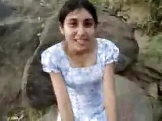 Olgun kız üzerinde ona diz amator porno film yalama bir çük