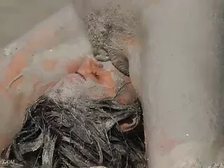 Lamer Koca, Karısı yerli porno film Alicia Jones'un Siyah Bir Dick Tarafından Korkutulduğuna Tanıklık Ediyor